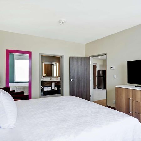 Home2 Suites By Hilton Bedford Dfw West Bagian luar foto