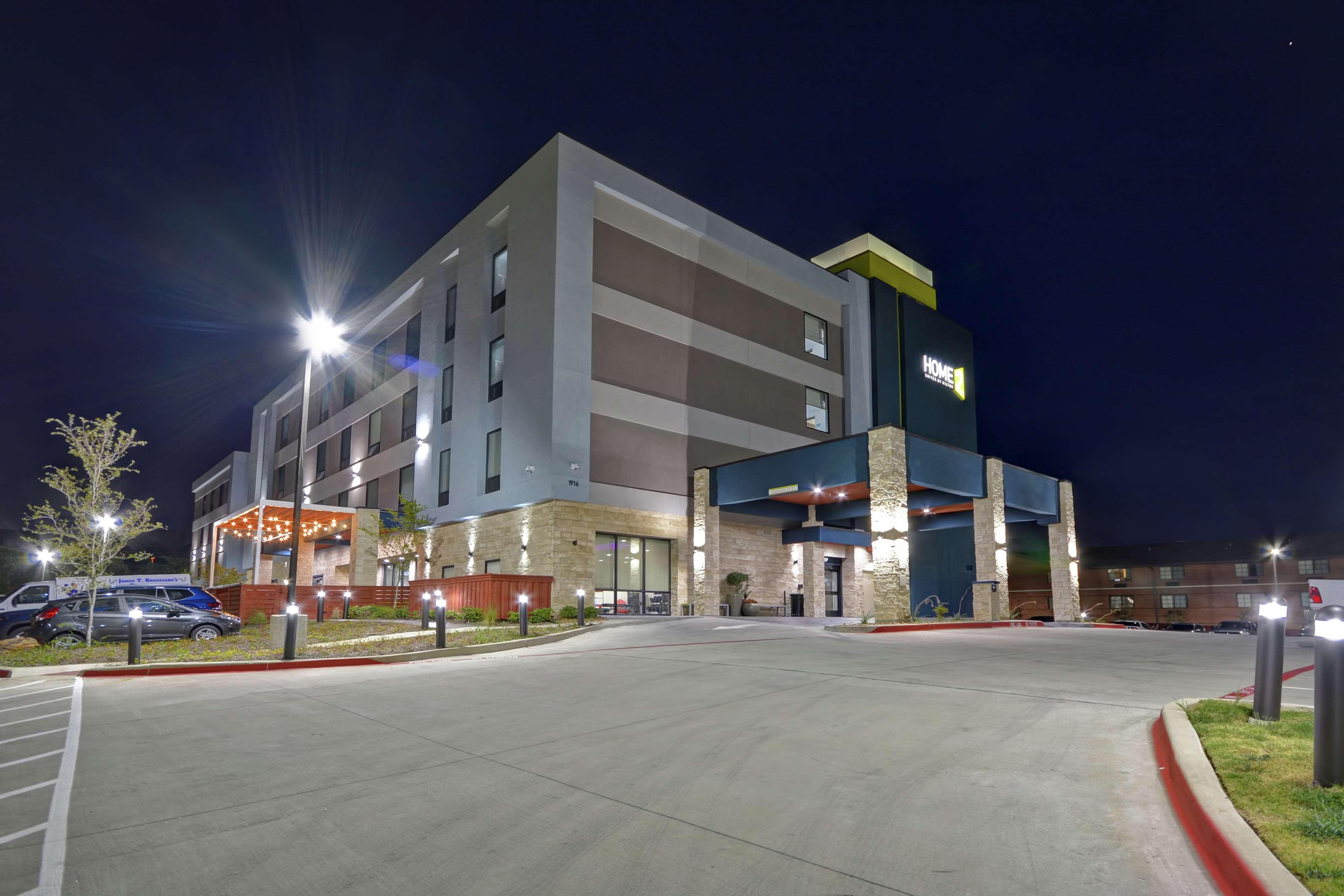 Home2 Suites By Hilton Bedford Dfw West Bagian luar foto