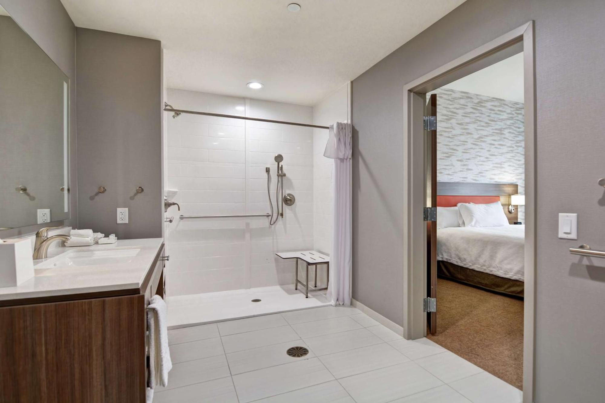 Home2 Suites By Hilton Bedford Dfw West Bagian luar foto
